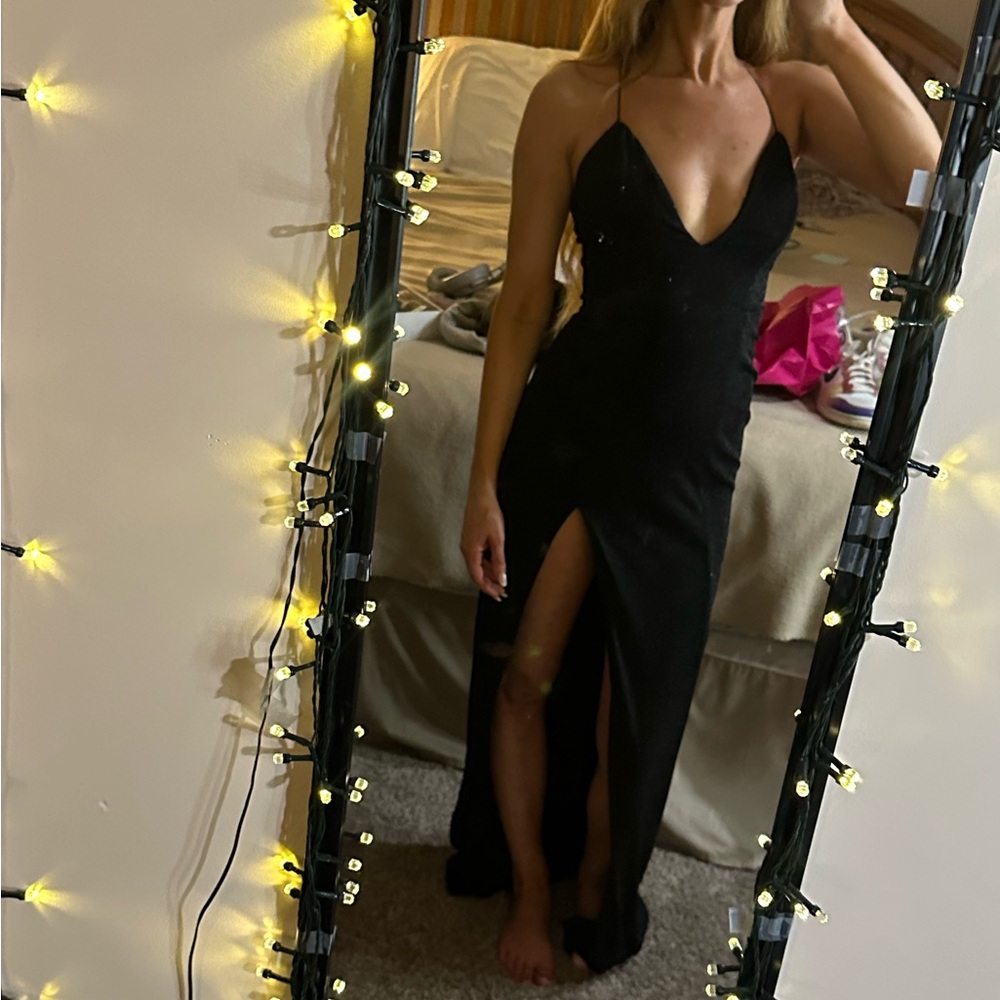 Hello Molly ‘Dear Emilia’ Black Sparkle Maxi, Built-in Cups, NWT, Size XS - Picture 11 of 17